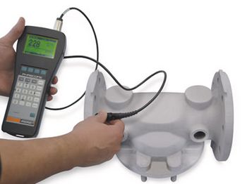 The portable PHASCOPE® PMP10 uses the phase-sensitive eddy current measurement principle to determine accurately the thickness of TSA coatings.